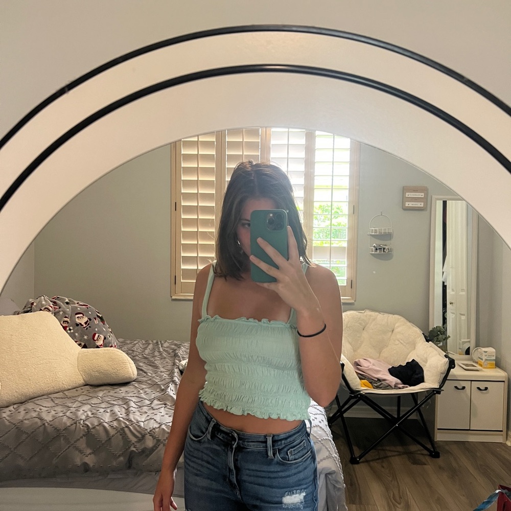 American Eagle ruffed teal cropped tank